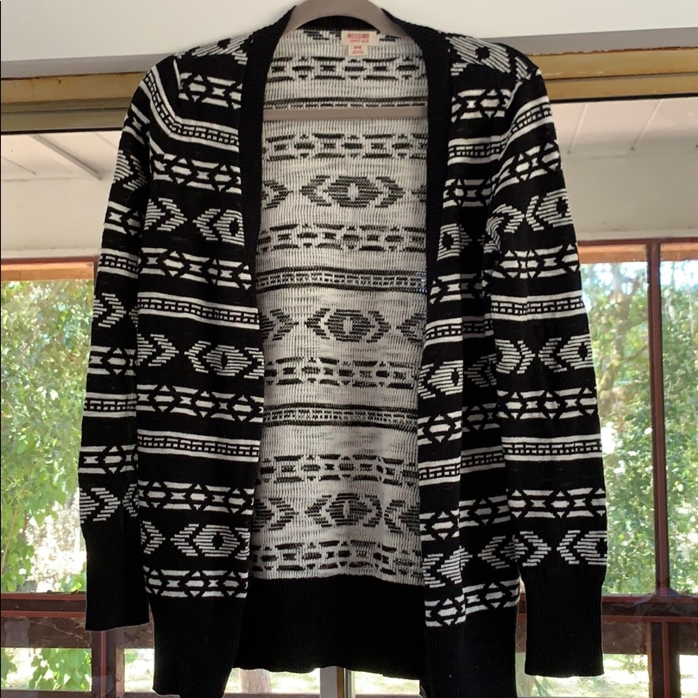 Women’s cardigan size m